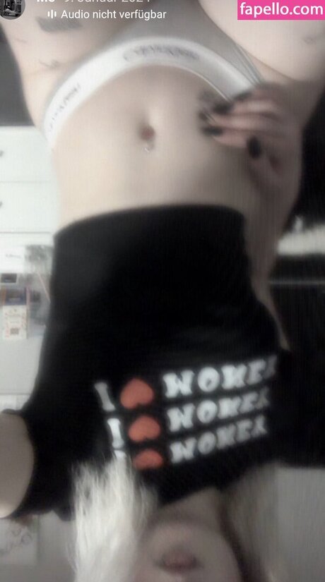 sky stn_ xxx actress photos