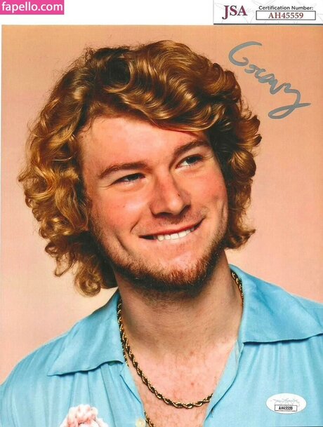 yunggravy model pornographic photos