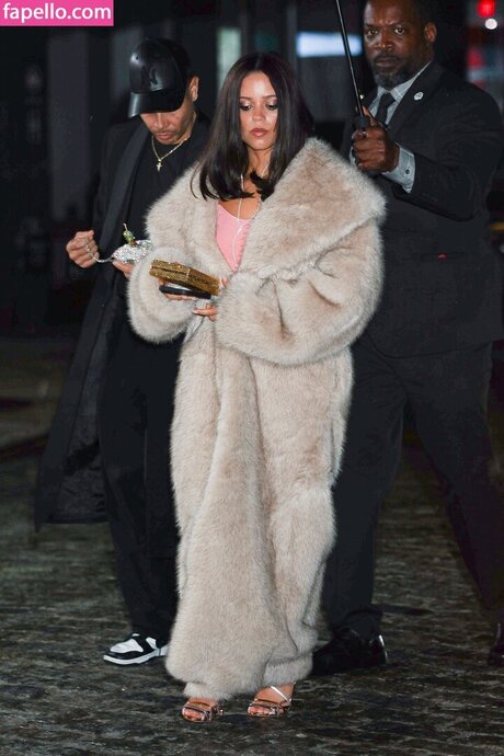 Jenna Ortega xxx pornstar pics