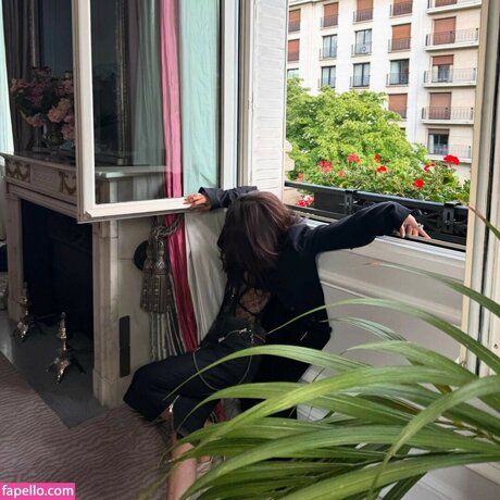 Jenna Ortega model pretty photos