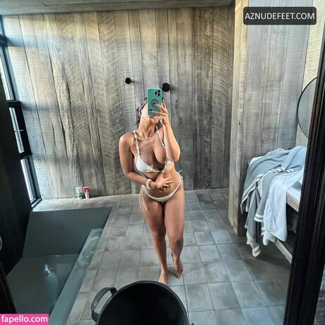 Carlyn Romero pornstar nude pictures