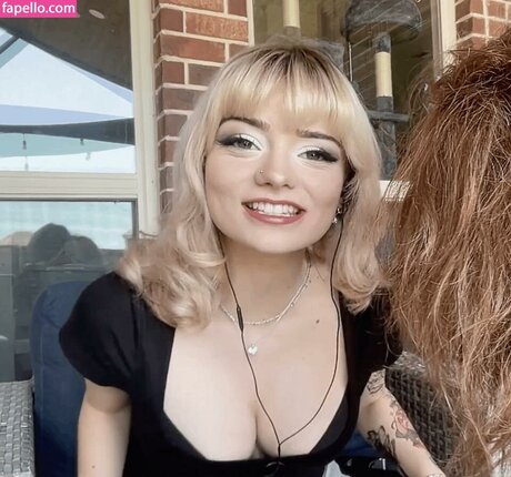 Emma s MySpace sex star galleries