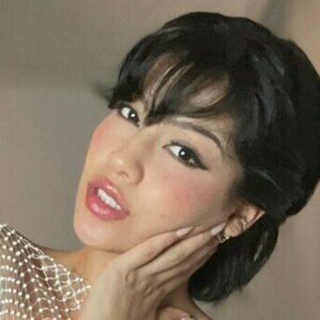 Silvia Lia beautiful model photos