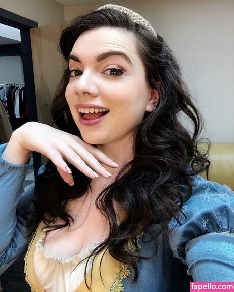 Sarah Hunter pornstar exclusive gallery