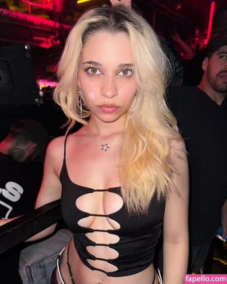 azura0618 star nudes galleries