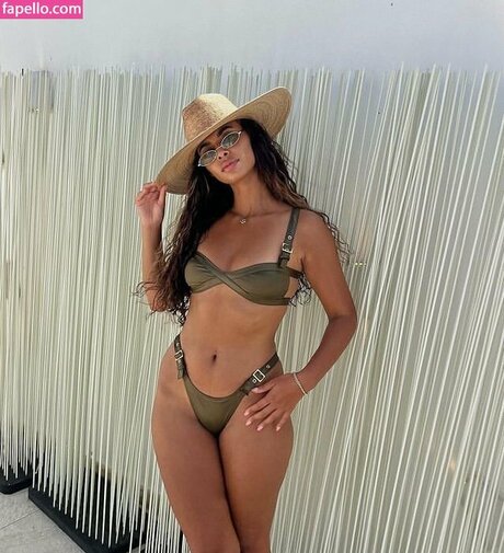 Sophie Piper pornstar nude archive