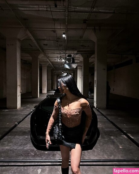 julienneby model adult pic