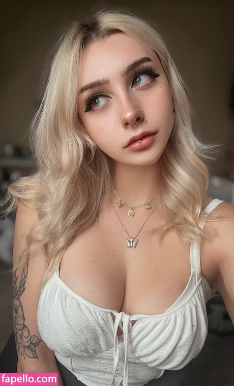 all4cassie sexy model img