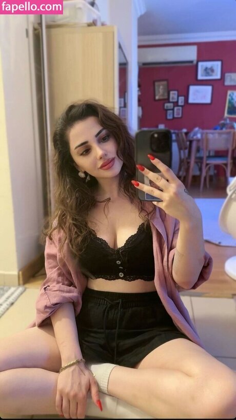 Deniz Ba da_ free actress images