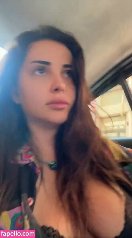 Deniz Ba da_ model adult galleries