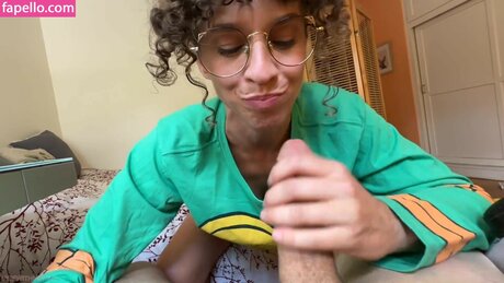 VibeWithMolly Profile pic