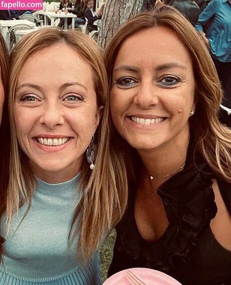 Giorgia Meloni star sexy galleries