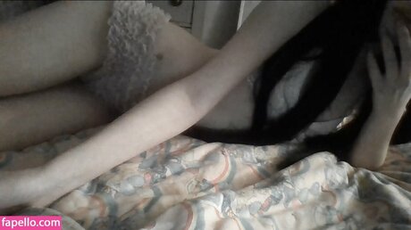 veildose hot model gallery