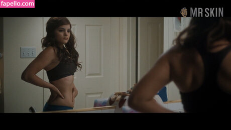 Brianna Hildebrand model xxx gallery