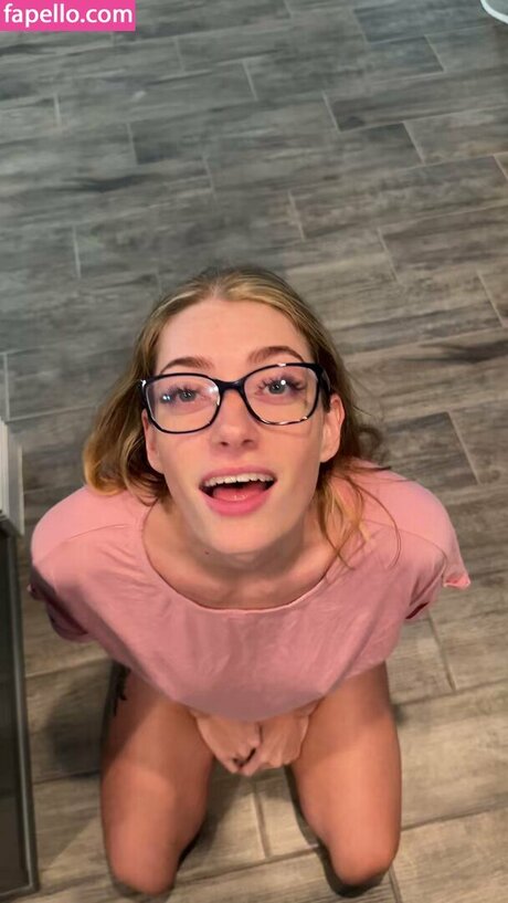 kateedavis pretty star pic