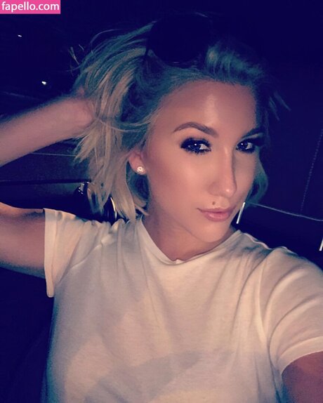 Savannah Chrisley star adult photos