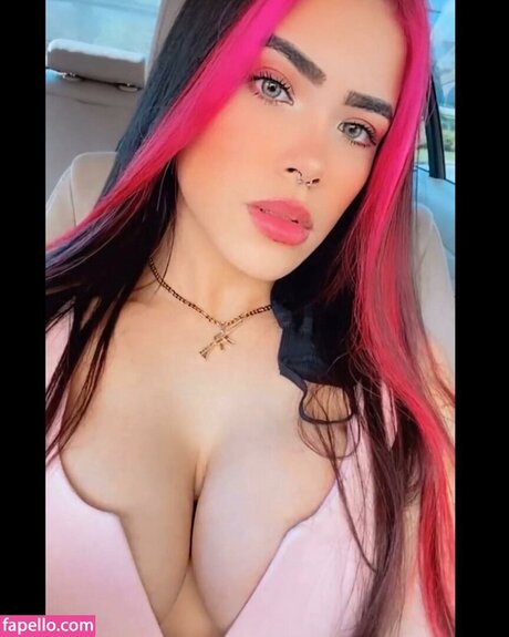 Kaah Muniz sexy star image