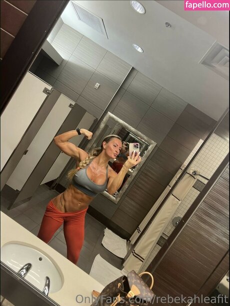 Rebekah Lea Willich Profile pic