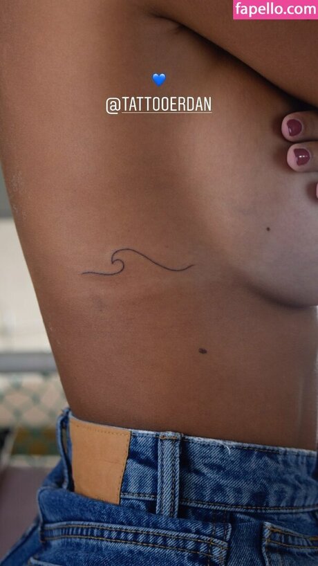 Sara Liso exclusive actress archive