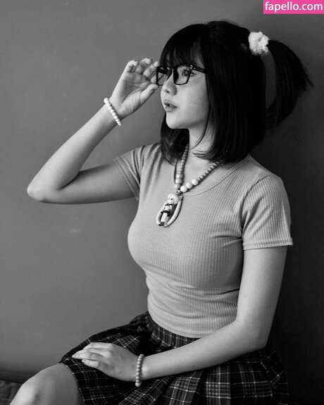 Sarahviloid star beautiful photo