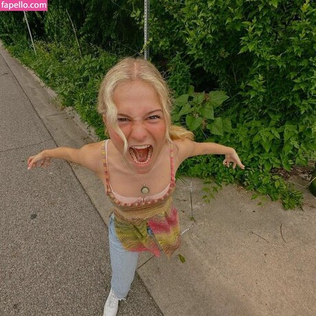 Darci Lynne pornstar erotic photo