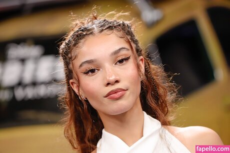 Malia Baker sex model galleries