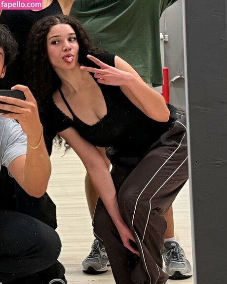 Malia Baker naked star pictures