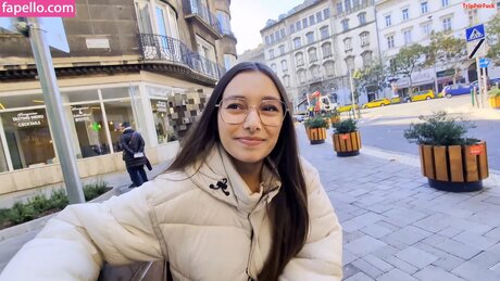 TripForFuck hot actress pic