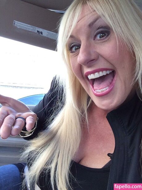 Laura Dotson pornstar xxx img