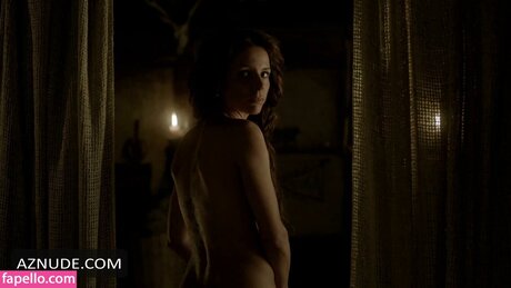 Jessalyn Gilsig model beautiful pictures