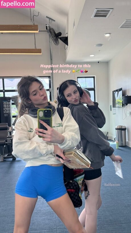 Skylar Martin adult actress photo