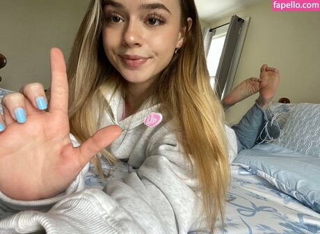 pr1ncessliaa exclusive model pic