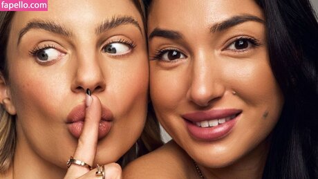 Ella Ding sexy actress image