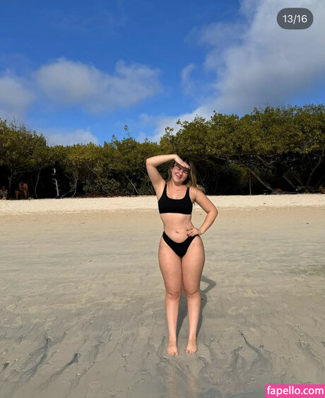 Gala Alvear star nude pic