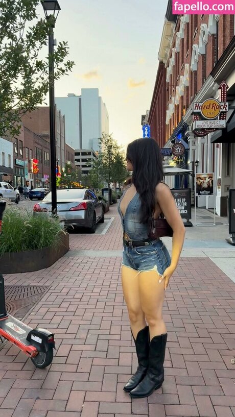 Lucila Erickson exclusive pornstar photo