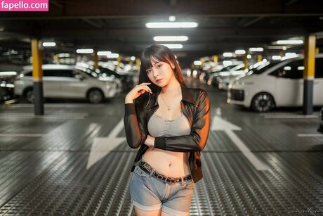 Kozume pornographic model photo