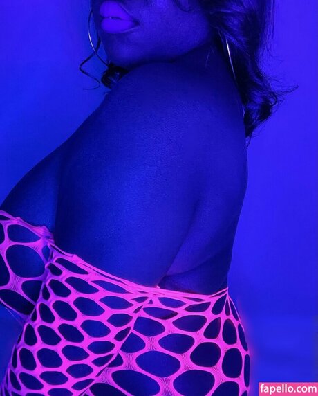 Brita Be Like star adult image