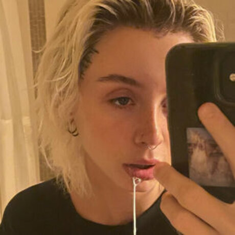 Kornsexual pretty model images