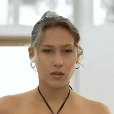 Claire Grimes star xxx image