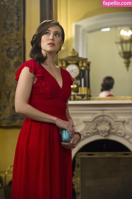 Megan Boone star adult archive