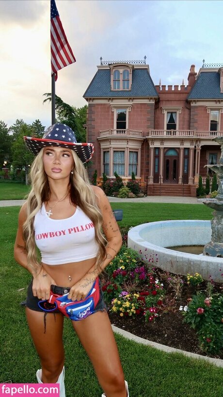 Shelby4bush top pornstar image