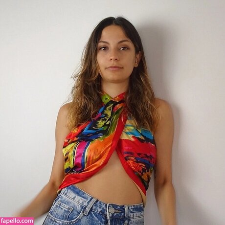 Elisa Capano model hot pictures