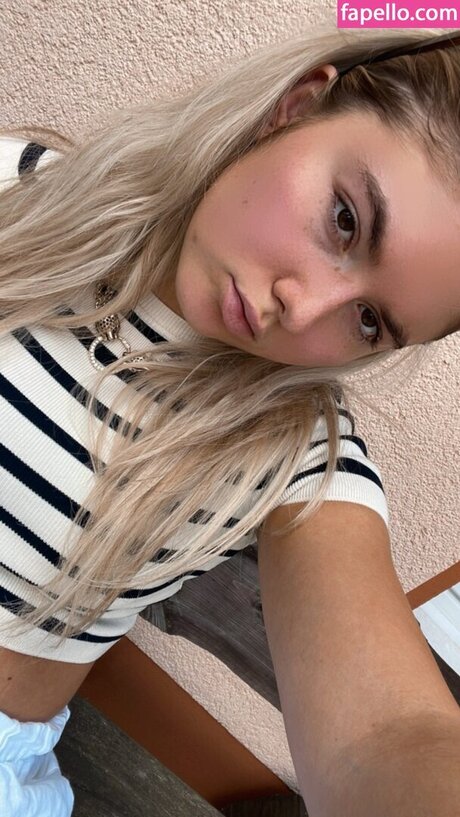 Charlie Ferarie model porn photos