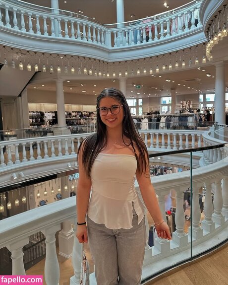 Lilousecret sexy star galleries