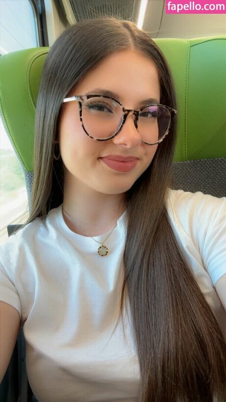 Lilousecret pornstar hot img