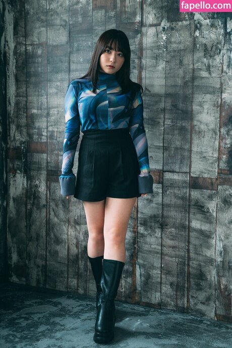 Mizuki Asakura model exclusive img