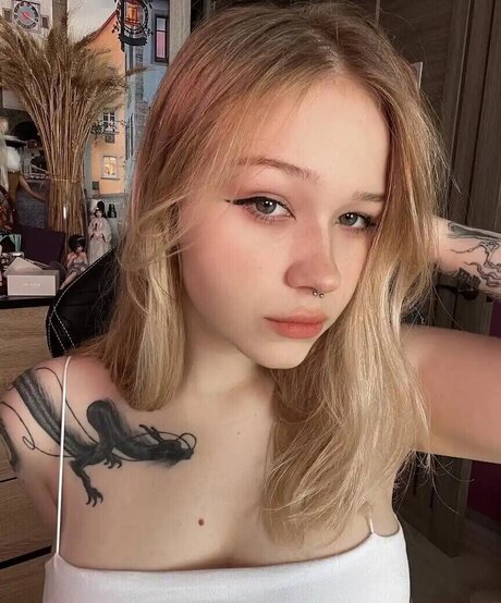 morpheya star hot picture