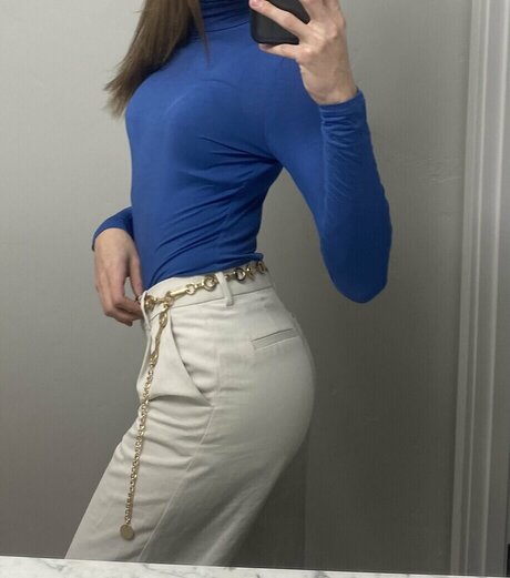 Cadence Marang star top img