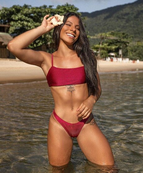 Ingrid Oliveira pornstar high quality gallery