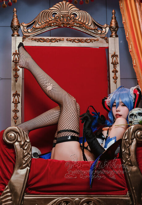 Yaokoututu pretty model pic